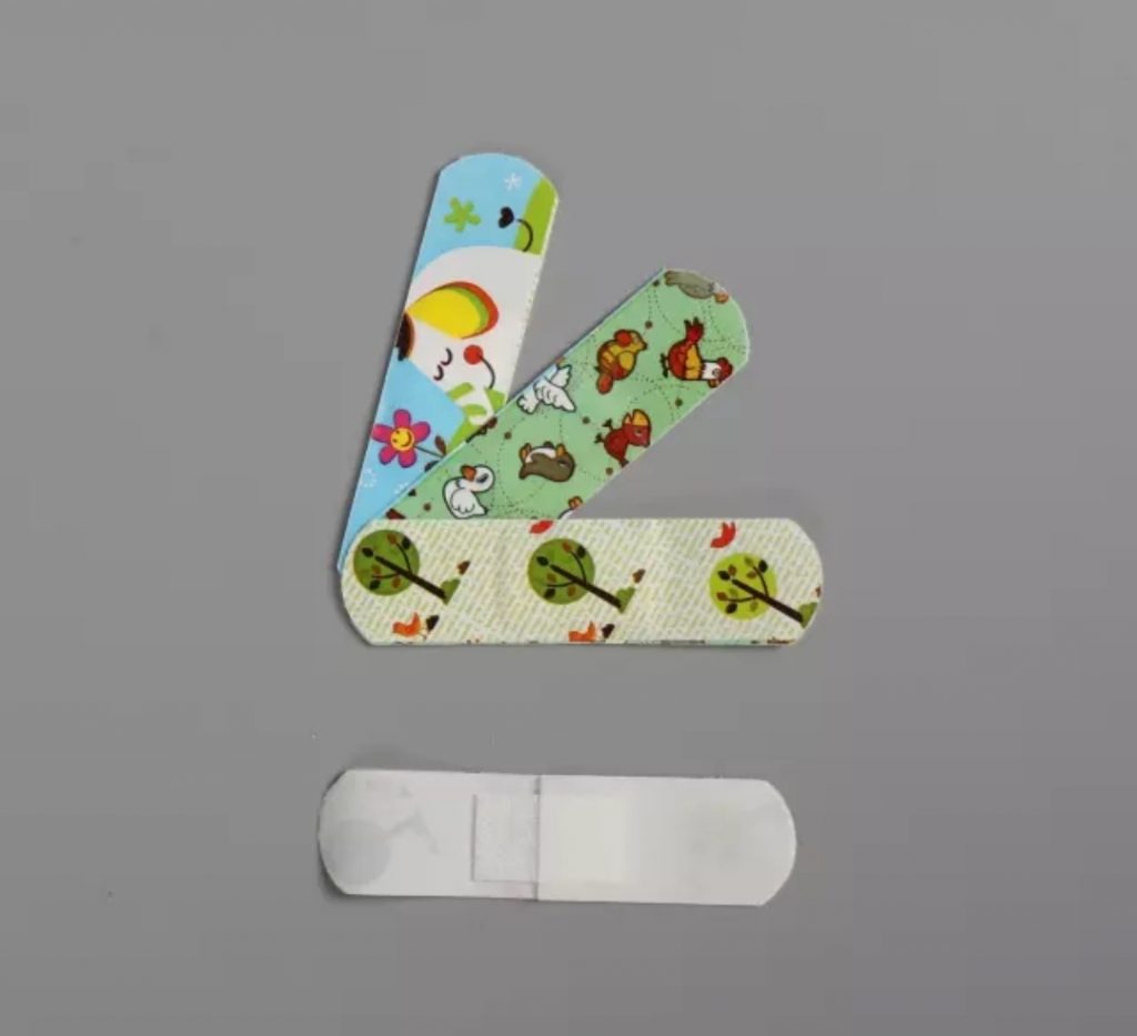 Cartoon Bandages Health Classique